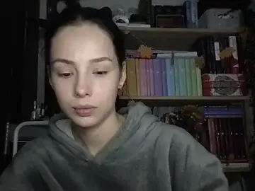 Yuna5343  live sex cam