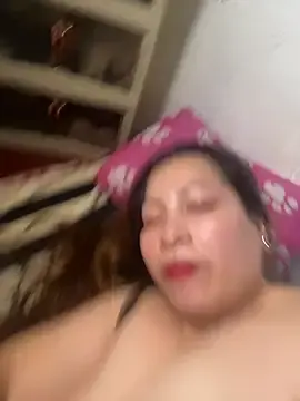 Lhetganda23  live sex cam