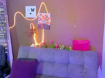 Lucyfer_gpp  live sex cam