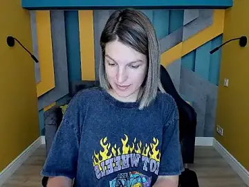 EmilyWalkeri  live sex cam