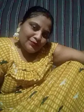 Hottie_riya01  live sex cam