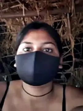 Janvi_Jaitly  live sex cam