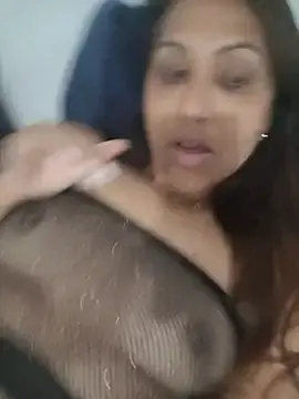 Rbekabe  live sex cam