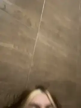 Brunabazz  live sex cam