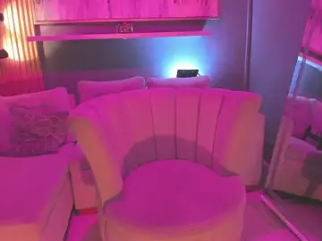 Juliannee_  live sex cam