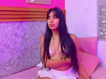 Littlee_emilyy_  live sex cam