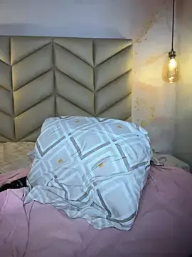 Beella1_  live sex cam