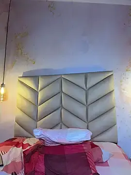 Beella1_  live sex cam