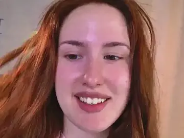 ChloeAster  live sex cam