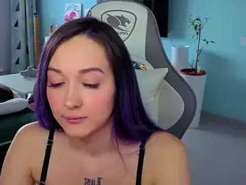 Im_suka  live sex cam