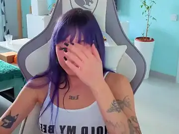 Im_suka  live sex cam
