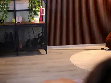 Lena_Laurent  live sex cam