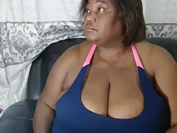 MATUREBUSSTY  live sex cam