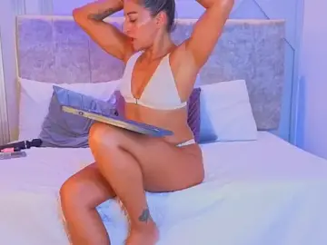 Tayra_Pradit  live sex cam