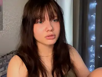 EmilyMercurial  live sex cam