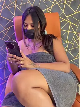 Hot_Urvi  live sex cam