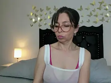 SabinaDeluxe_cg  live sex cam
