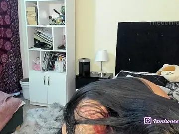 Thedollhoney  live sex cam