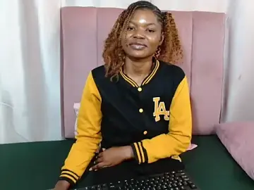 Tianaah  live sex cam