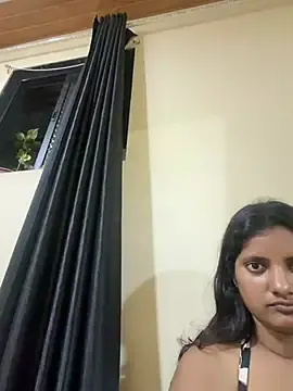 Gatzy_horny  live sex cam