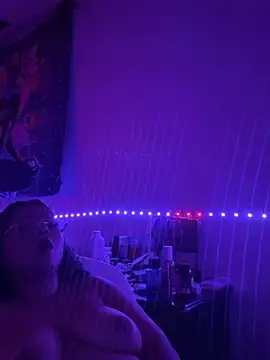 Redlunabby  live sex cam