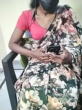 Sujjisexyy  live sex cam