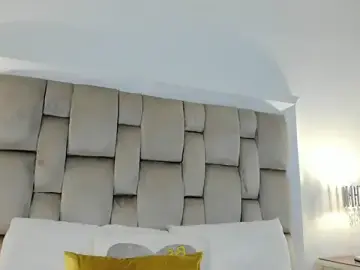Sweets_one  live sex cam