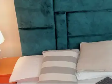 Amber_kiss_  live sex cam