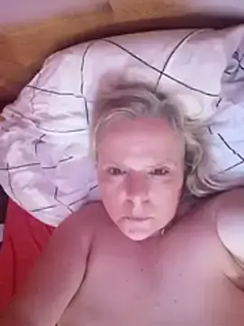 Baby7625  live sex cam