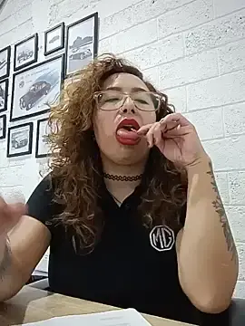 Ddixxie  live sex cam