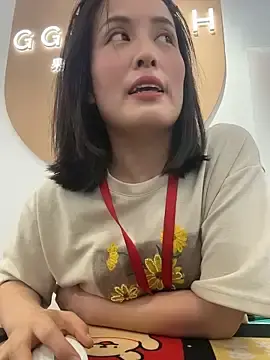 Faye-baby  live sex cam