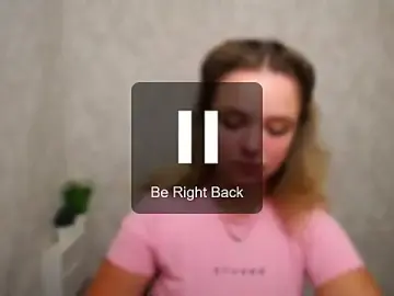 NicoleAura  live sex cam