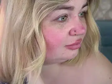 ZaraReignn  live sex cam