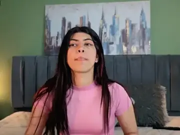 Cassie_bloom  live sex cam