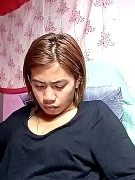 Cutie_body11  live sex cam