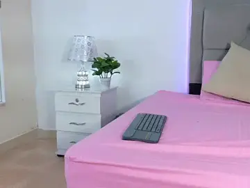 Gaby_Rose_  live sex cam