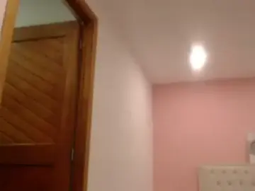 Gabycutee  live sex cam