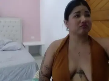 Gabycutee  live sex cam