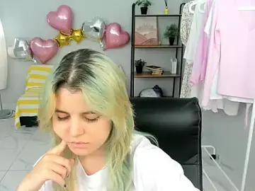 MaryJennings  live sex cam
