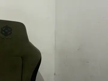 ValerieMyerson  live sex cam