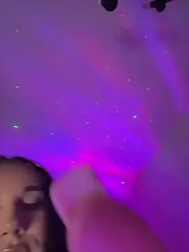 Babyyboomm  live sex cam