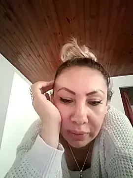 Coral_smitth  live sex cam