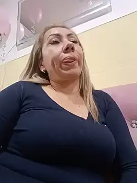 Coral_smitth  live sex cam