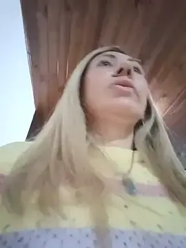 Coral_smitth  live sex cam