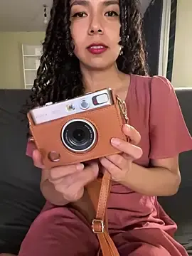 Marylr2  live sex cam