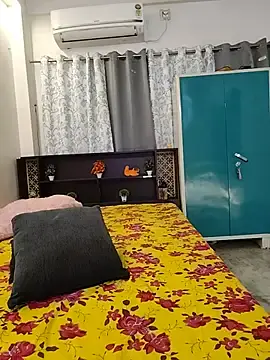 Monalisa-jaan  live sex cam