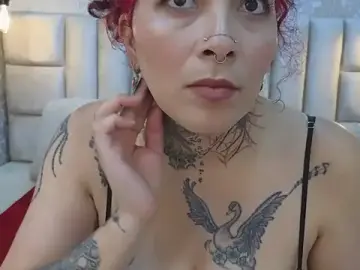 LadyMiax  live sex cam