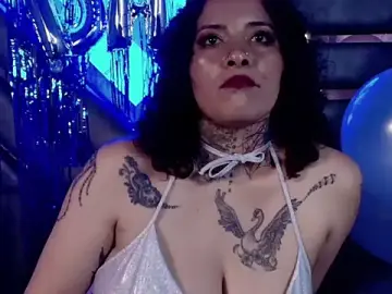LadyMiax  live sex cam