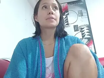 LunaaMorena  live sex cam