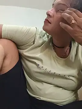 Mohni_love  live sex cam